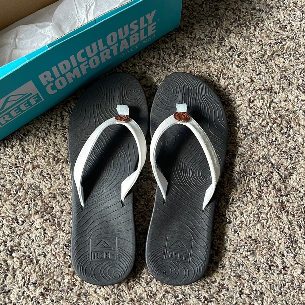 REEF FLIP FLOPS